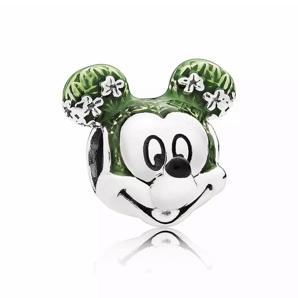 Pandora Disney charm
